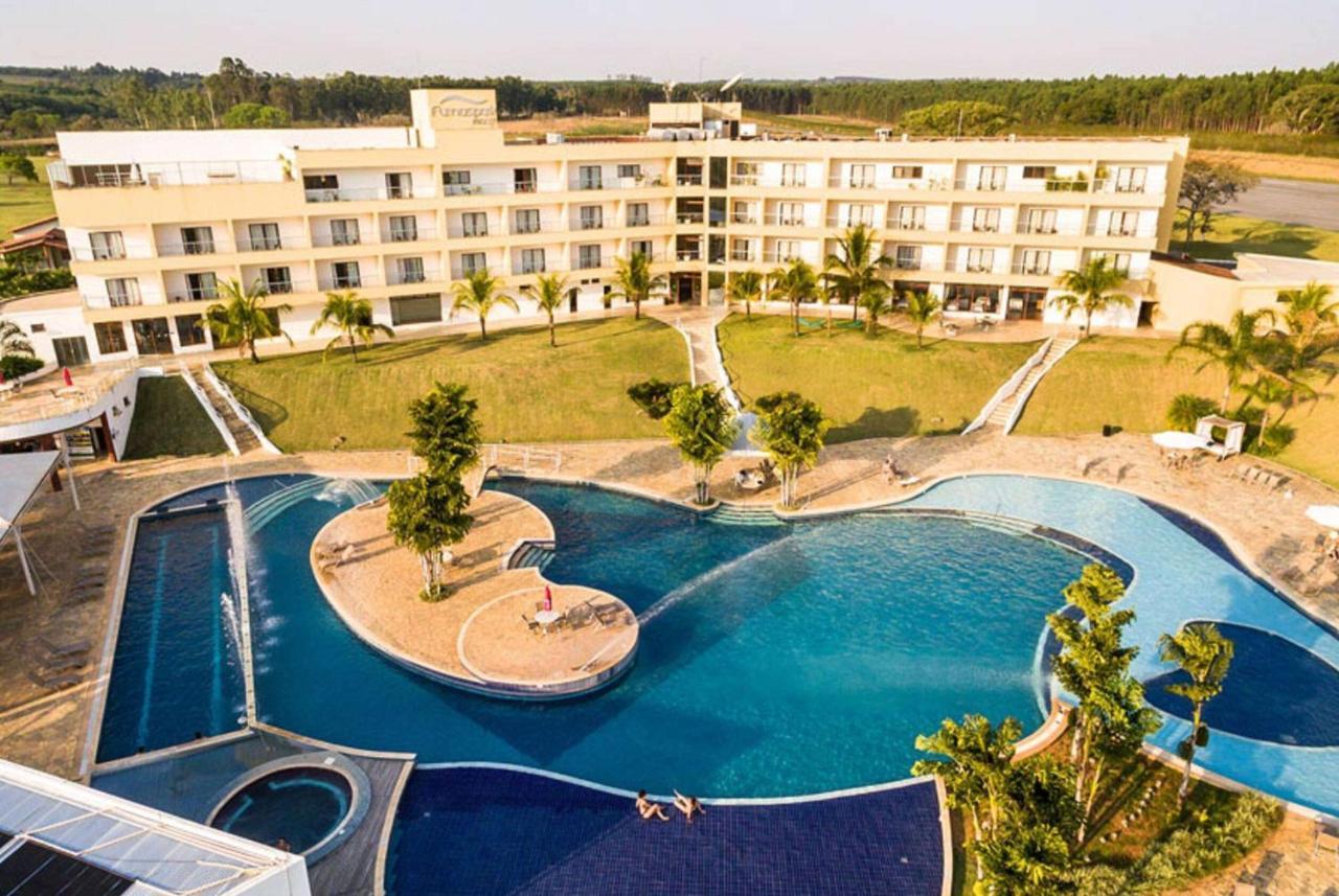 Ramada By Wyndham Furnaspark Formiga Εξωτερικό φωτογραφία