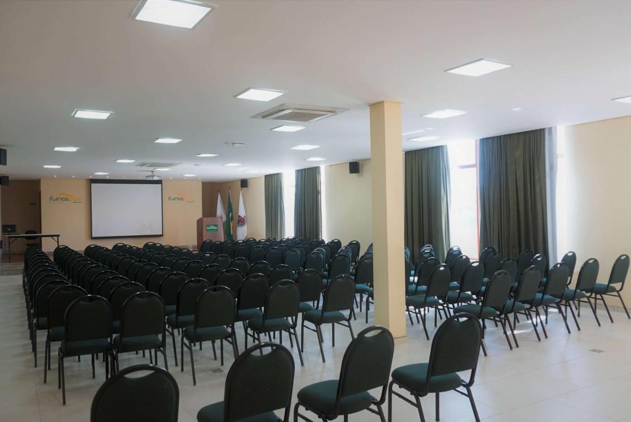 Ramada By Wyndham Furnaspark Formiga Εξωτερικό φωτογραφία