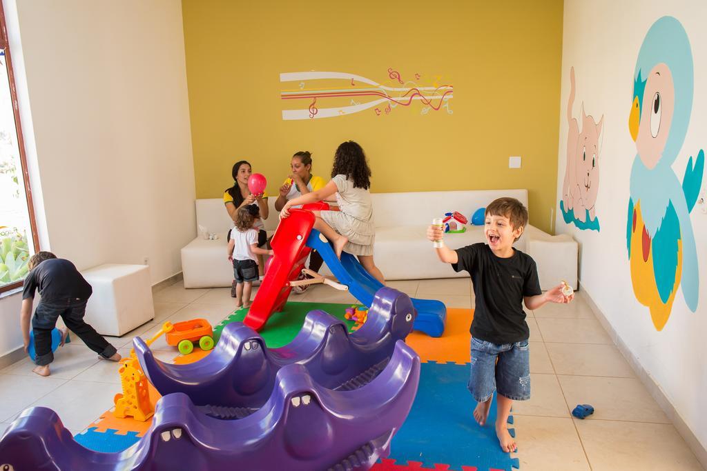 Ramada By Wyndham Furnaspark Formiga Εξωτερικό φωτογραφία